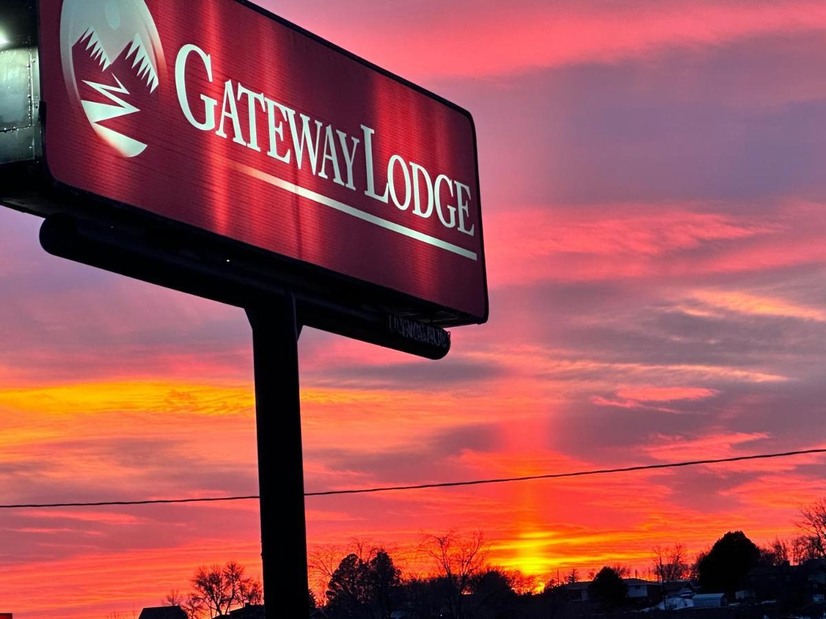 Gateway Lodge Rifle Exteriör bild