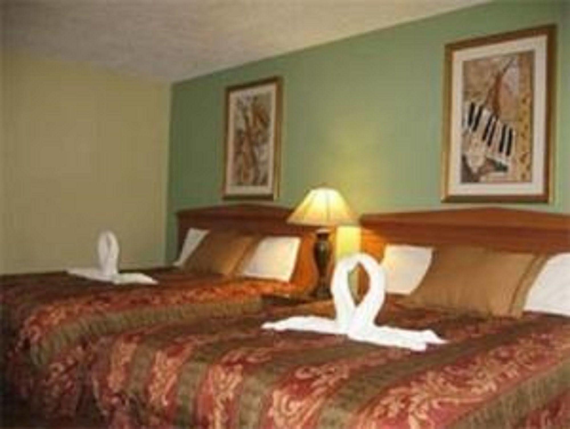 Gateway Lodge Rifle Rum bild
